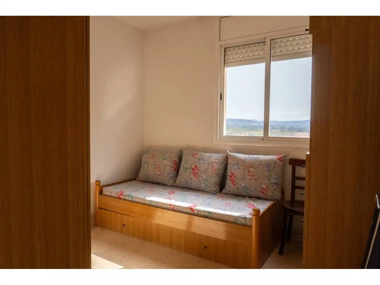 Habitación de Piso en venta en Sant Martí de Tous con Calefacción y Amueblado