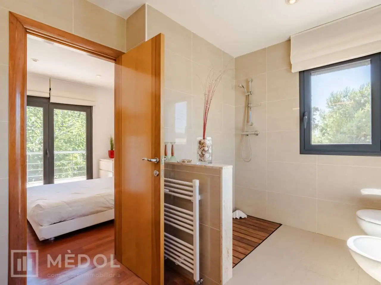 Bathroom of Houses for sale in Tarragona  with Air Conditioner, Heating and Private garden
