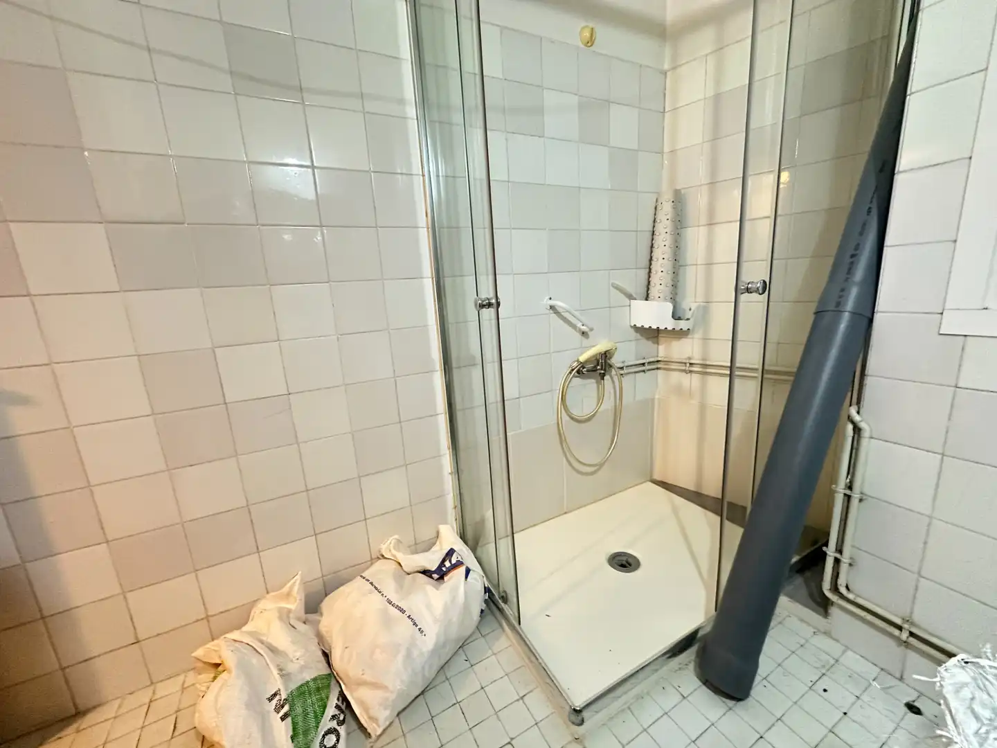 Baño de Piso en venta en Santiago de Compostela  con Calefacción y Trastero