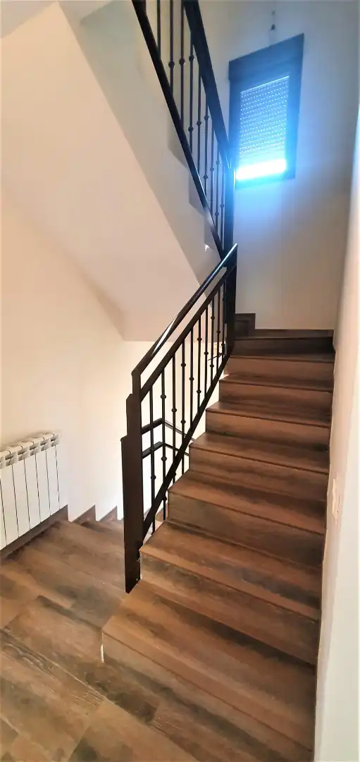 Casa adosada en venta en El Vellón con Calefacción, Jardín privado y Terraza
