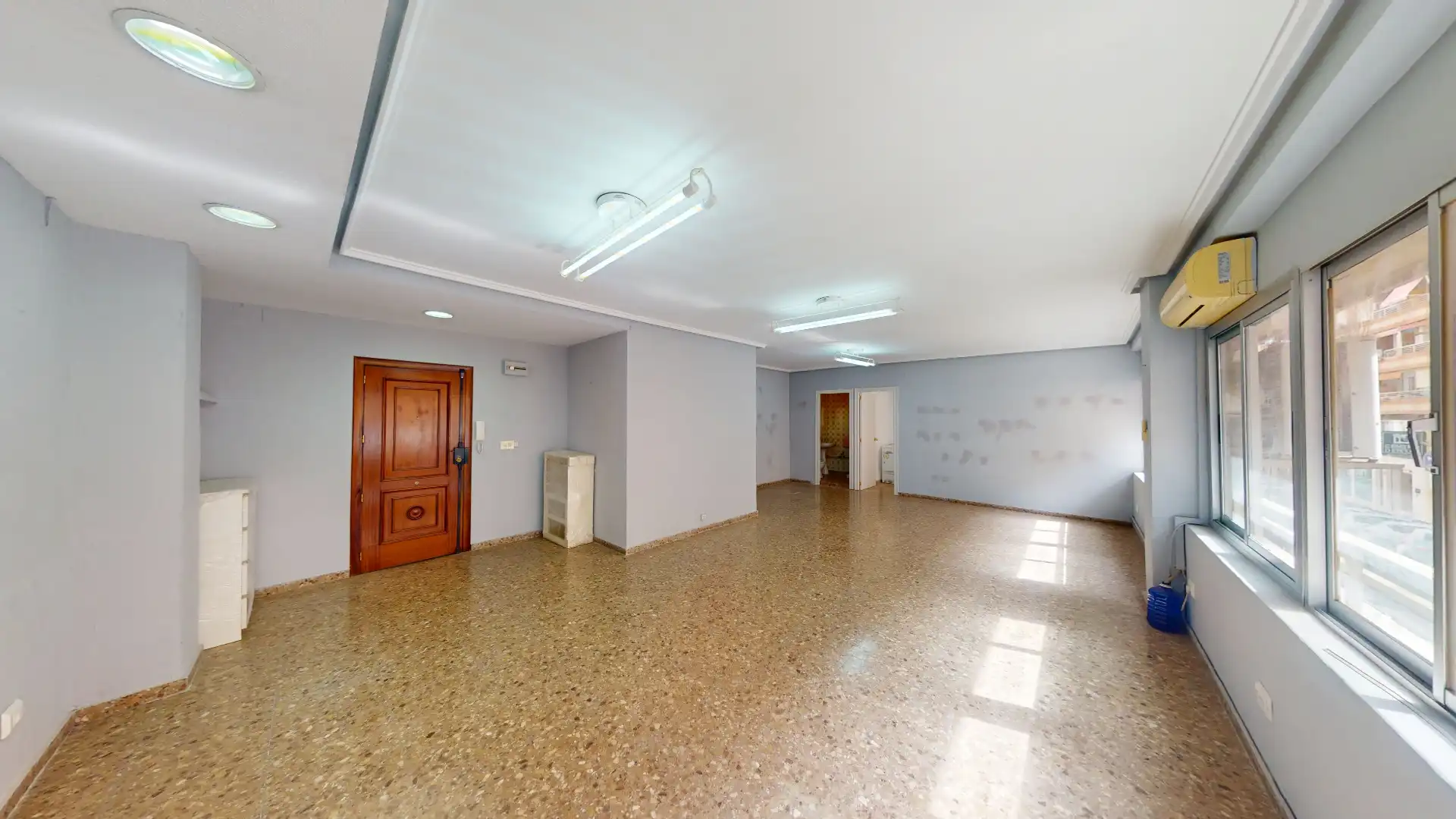 Piso en venta en Alicante / Alacant