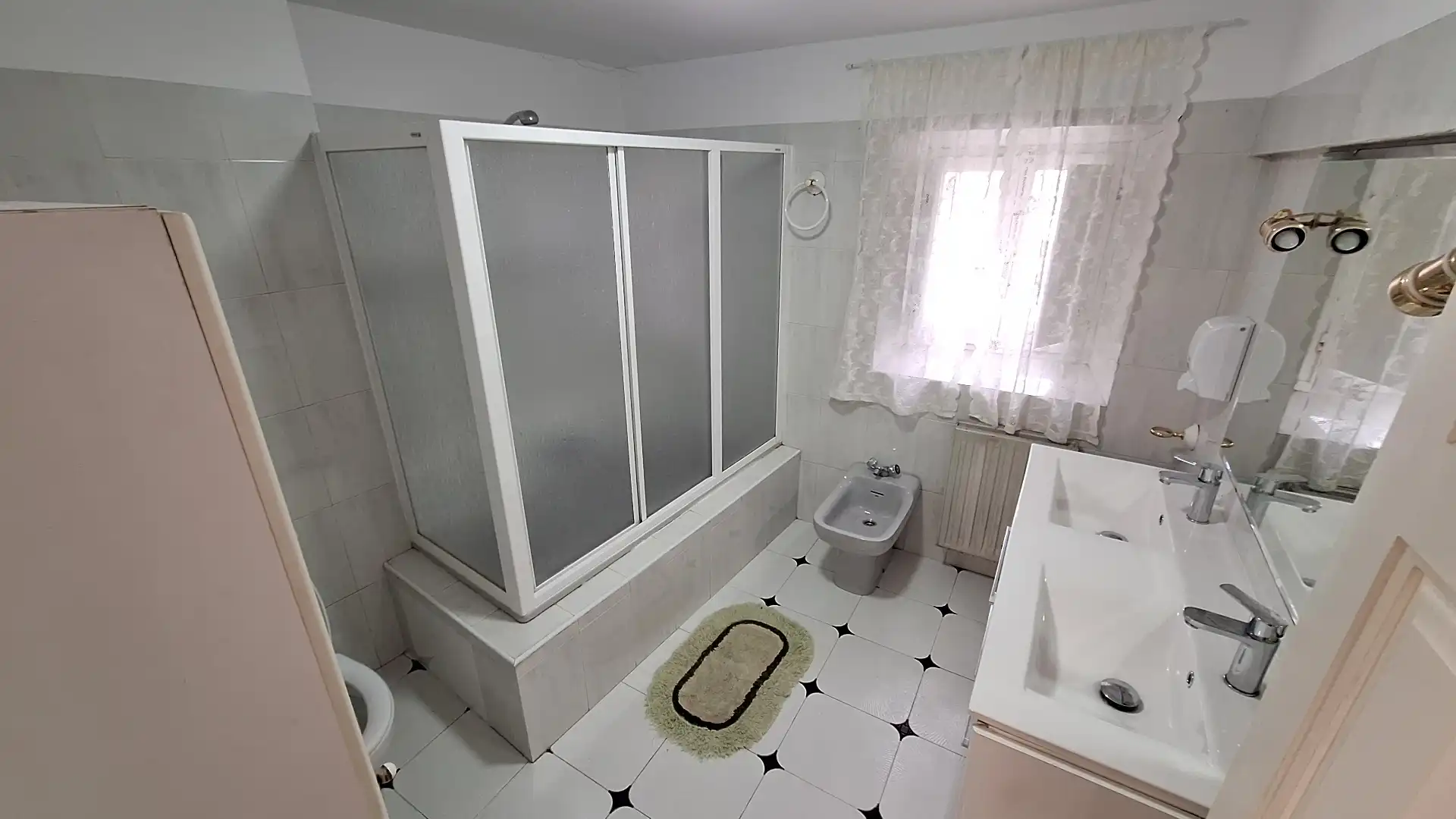 Badezimmer von Haus oder Chalet zum Verkauf in Burgos mit Möbliert