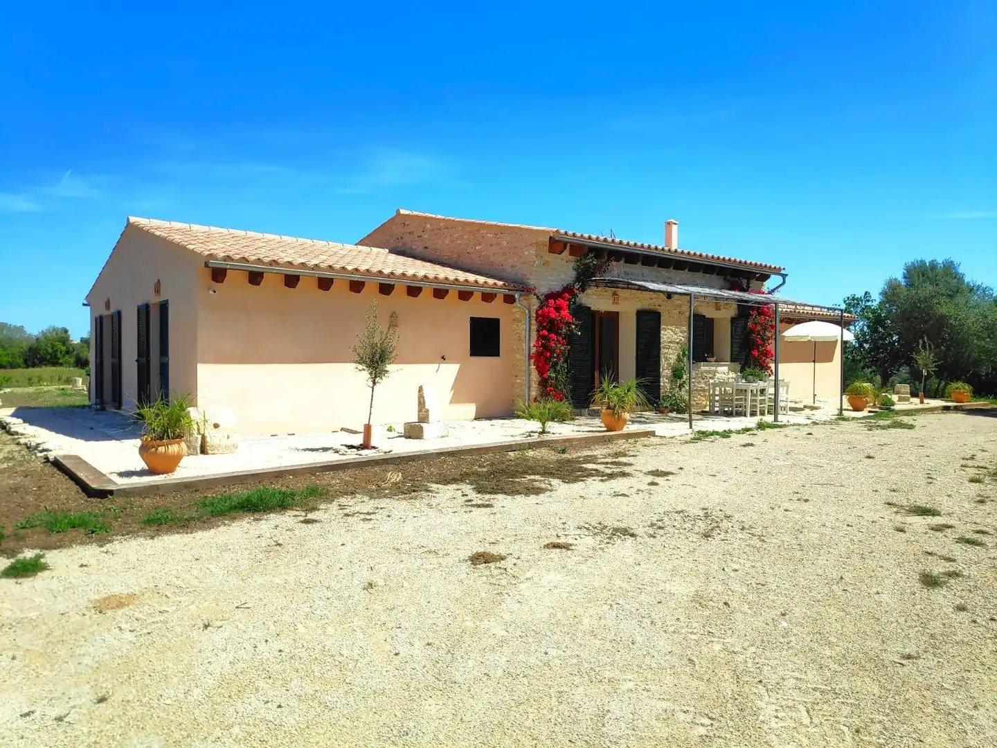Außenansicht von Country house zum Verkauf in Muro mit Klimaanlage, Heizung und Privatgarten