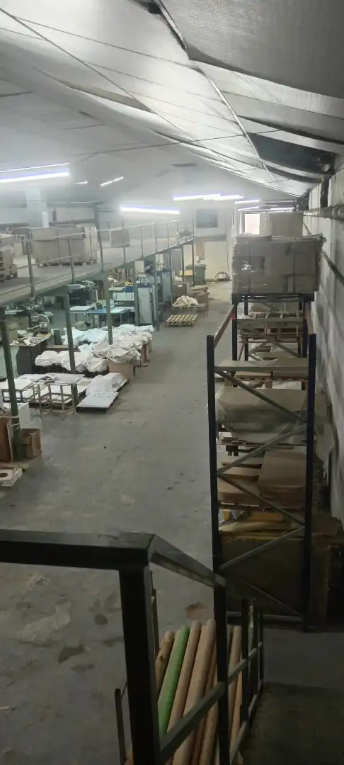 Nau industrial en venda en Quart de Poblet