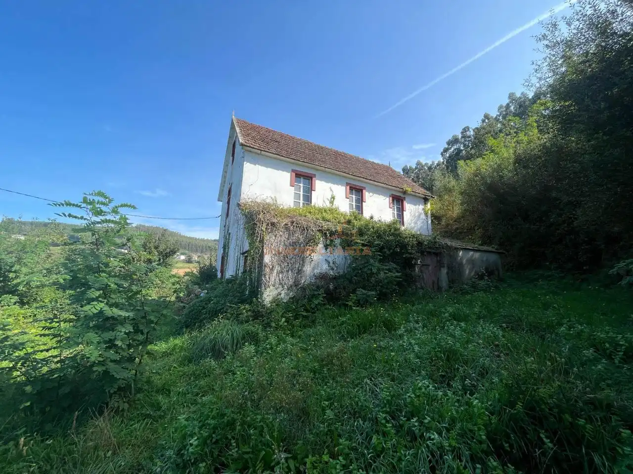 Houses for sale in Sedes - Pedroso - Doso