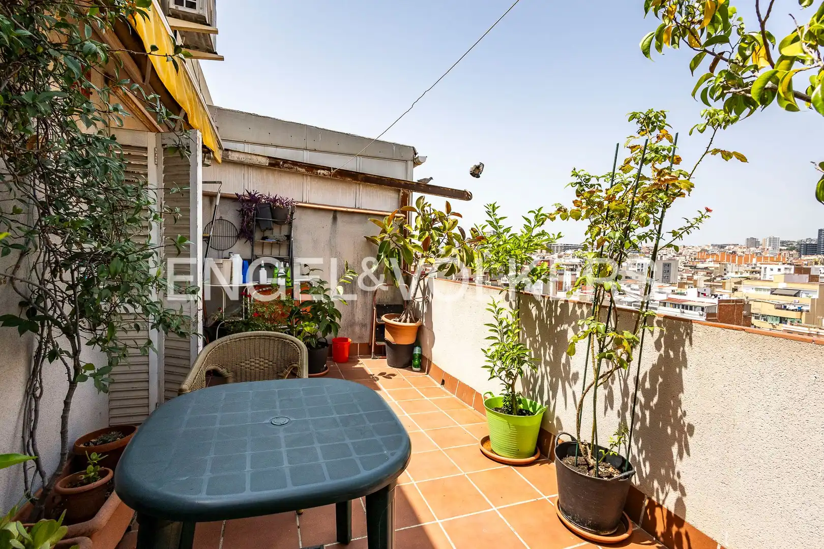Balcony of Attic for sale in L'Hospitalet de Llobregat  with Air Conditioner, Heating and Parquet flooring