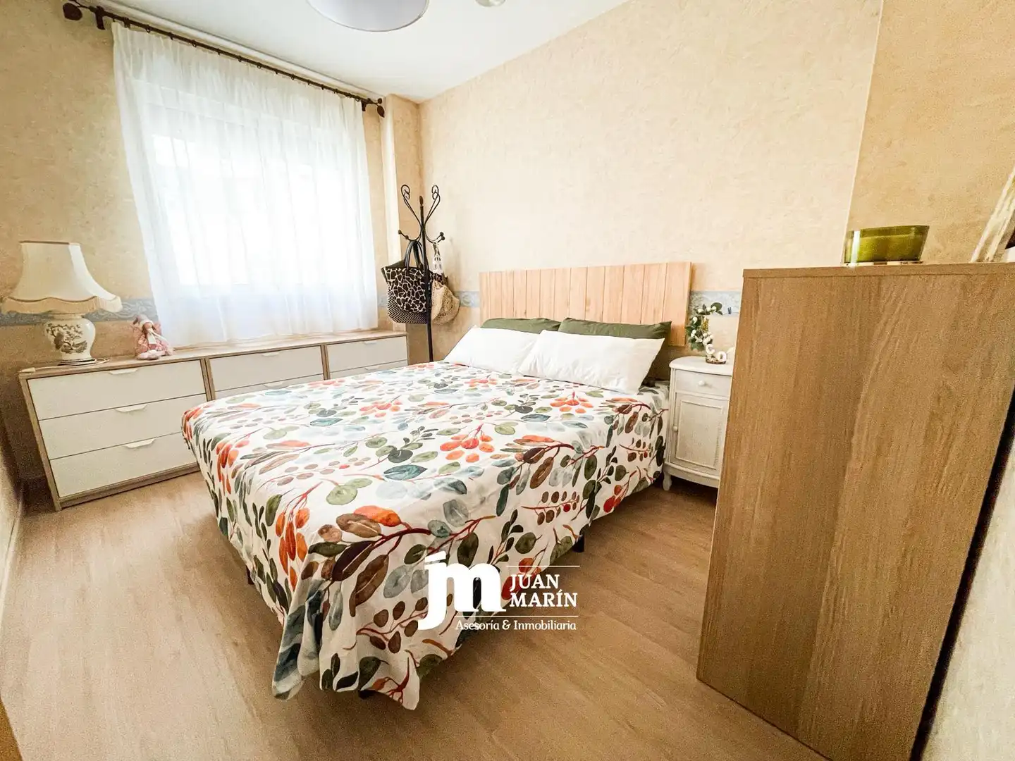 Bedroom of Flat for sale in Cieza  with Air Conditioner and Balcony