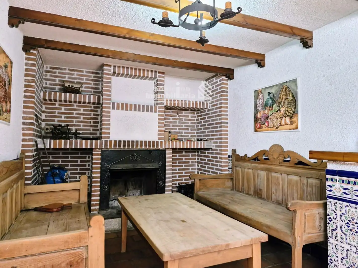 Einfamilien-Reihenhaus zum Verkauf in Alba de Tormes mit Heizung, Abstellraum und Schwimmbad