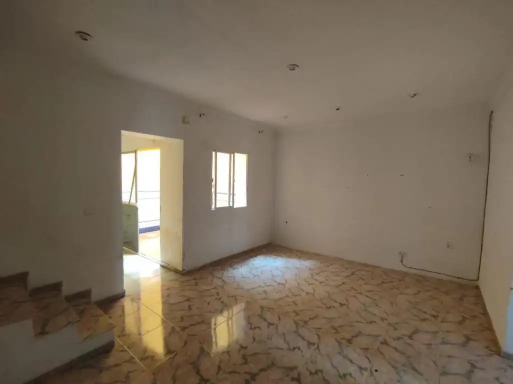 Casa o xalet en venda en Las Cabezas de San Juan amb Terrassa