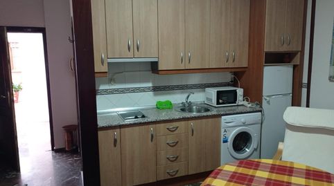 Foto 4 de Apartamento de alquiler en Centro - Sagrario, Granada Capital