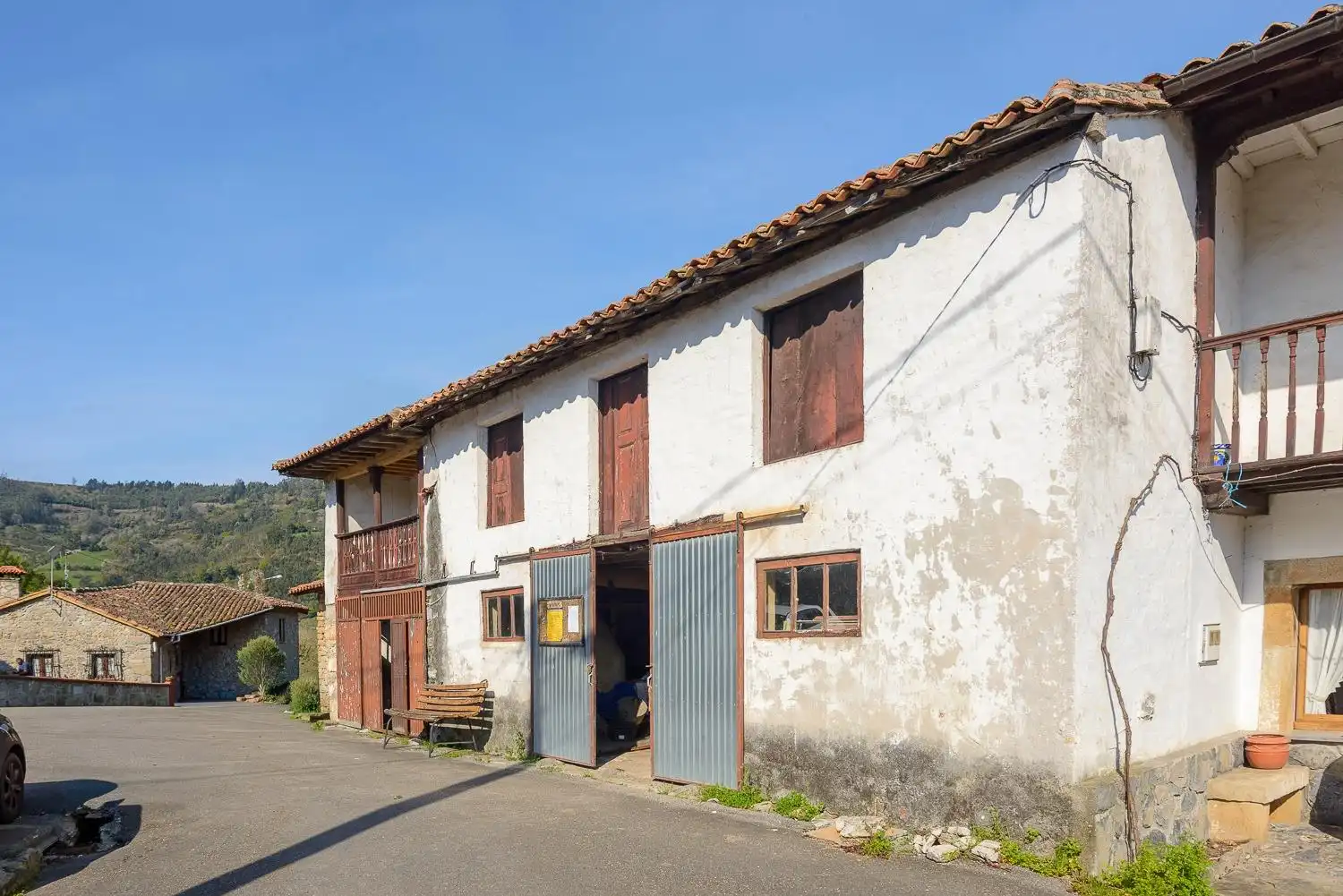 Vista exterior de Casa adosada en venda en Villaviciosa