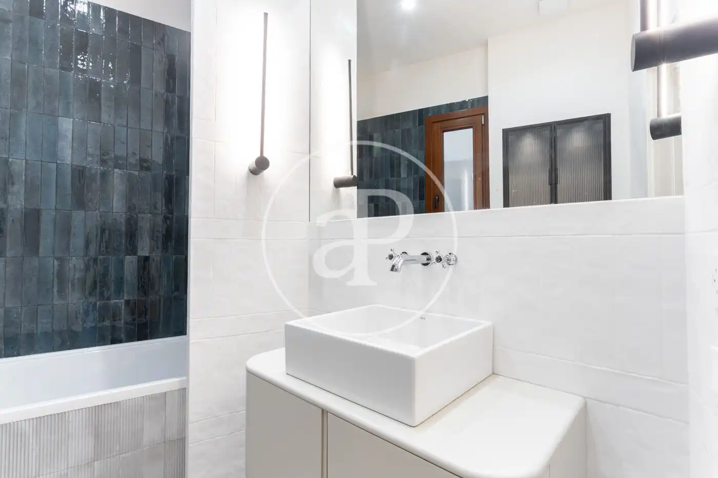 Baño de Piso en venta en Barcelona con Aire acondicionado, Calefacción y Balcón