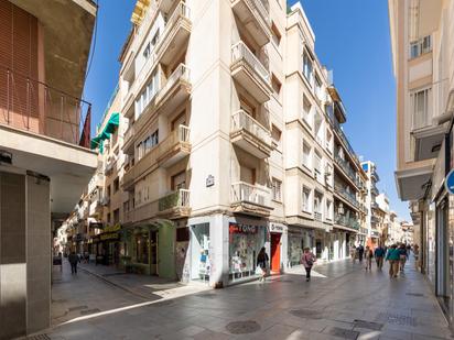 Vista exterior de Pis en venda en  Granada Capital