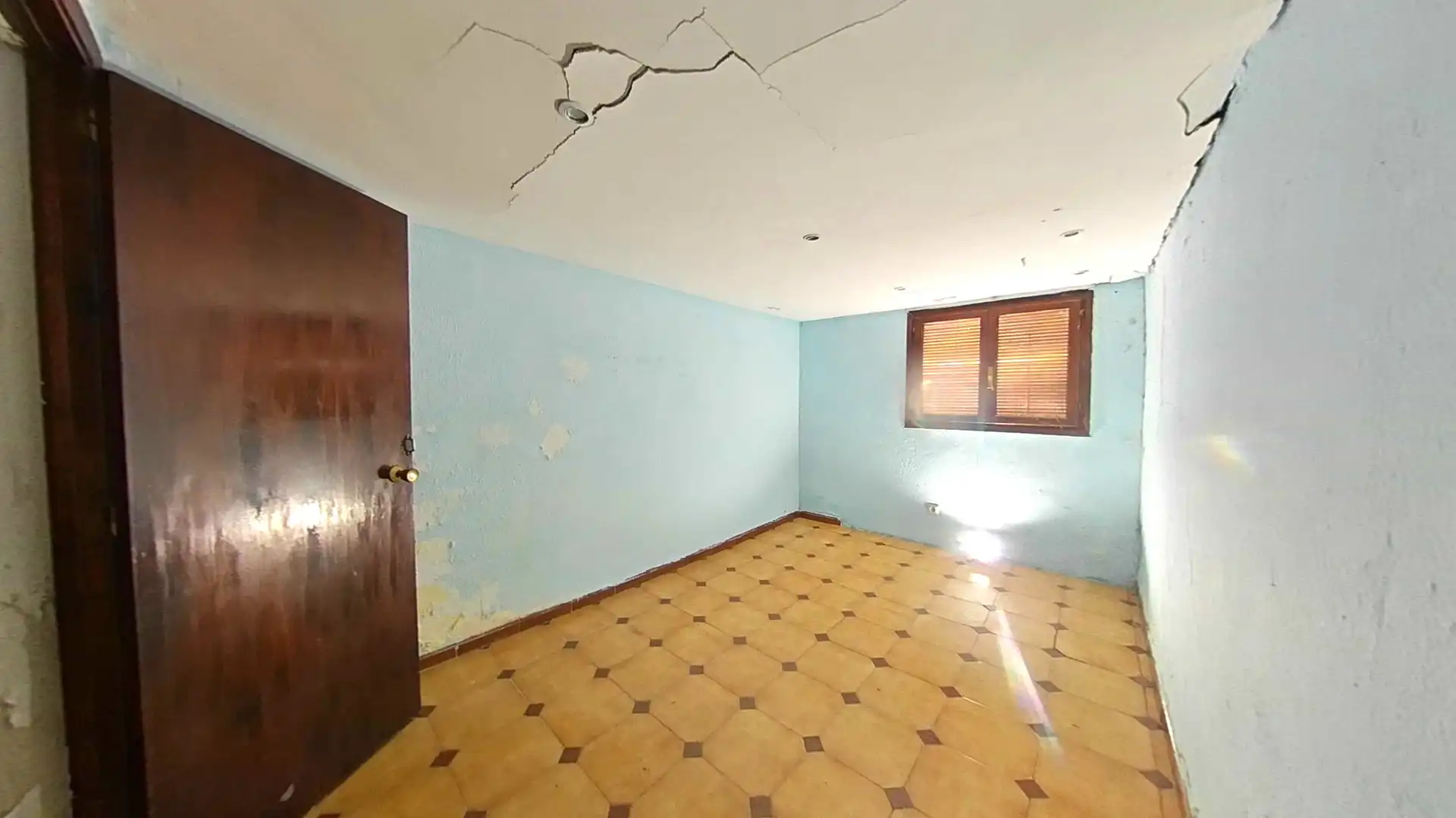 Piso en venta en Autol con Balcón