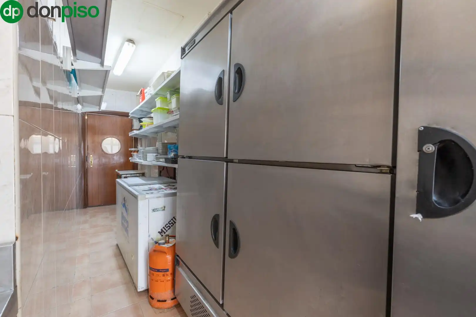 Kitchen of Commercial properties for sale in Fuente Vaqueros
