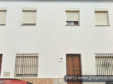 Piso en venta en Calle Sevilla 25