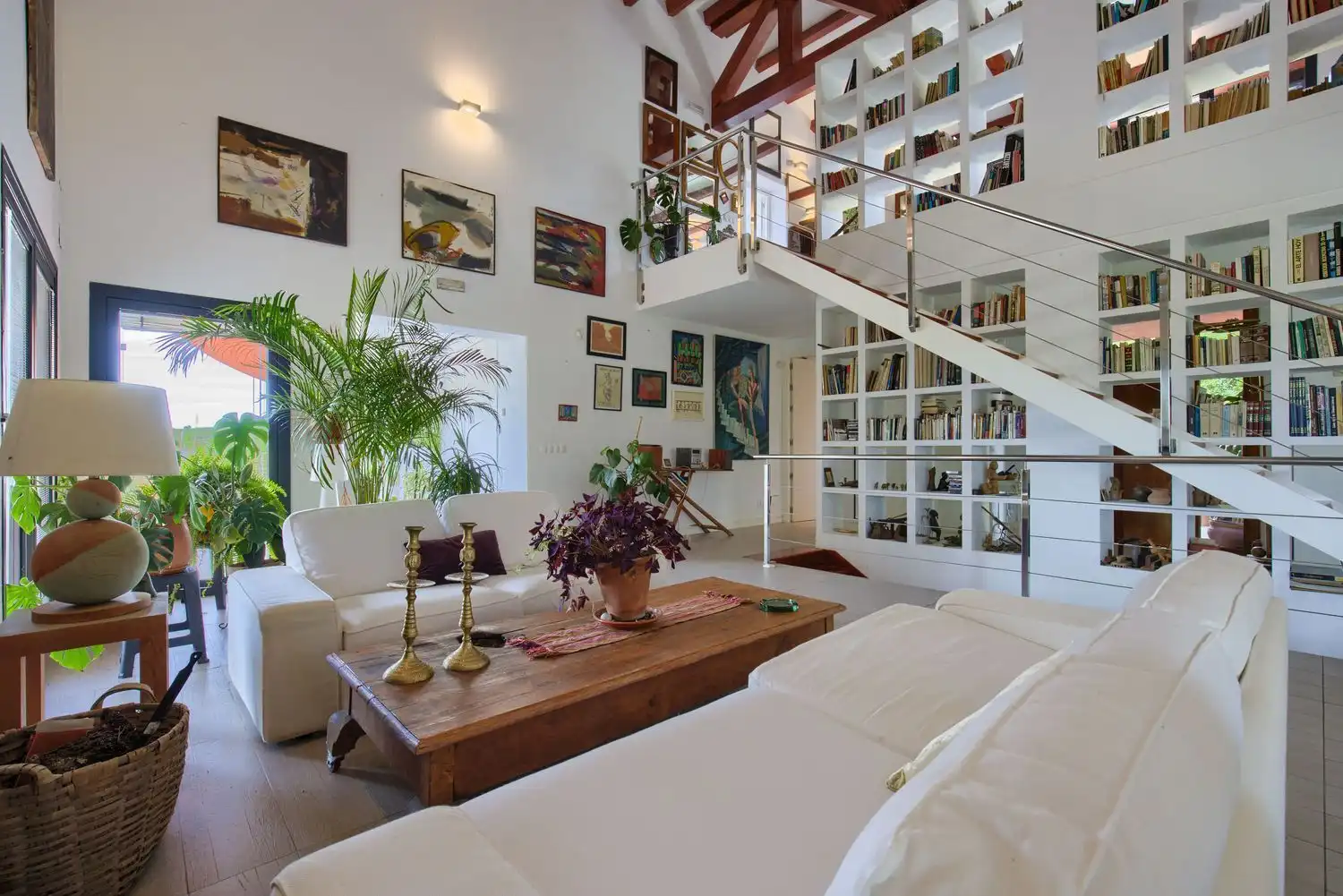Living room of Country homes for sale in Jaraicejo  with Storage room and Community pool