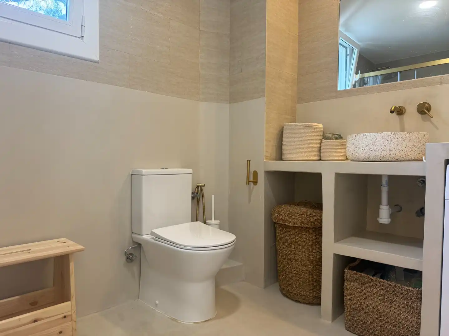 Bany de Apartament de lloguer en Castelldefels amb Calefacció, Parquet i Terrassa