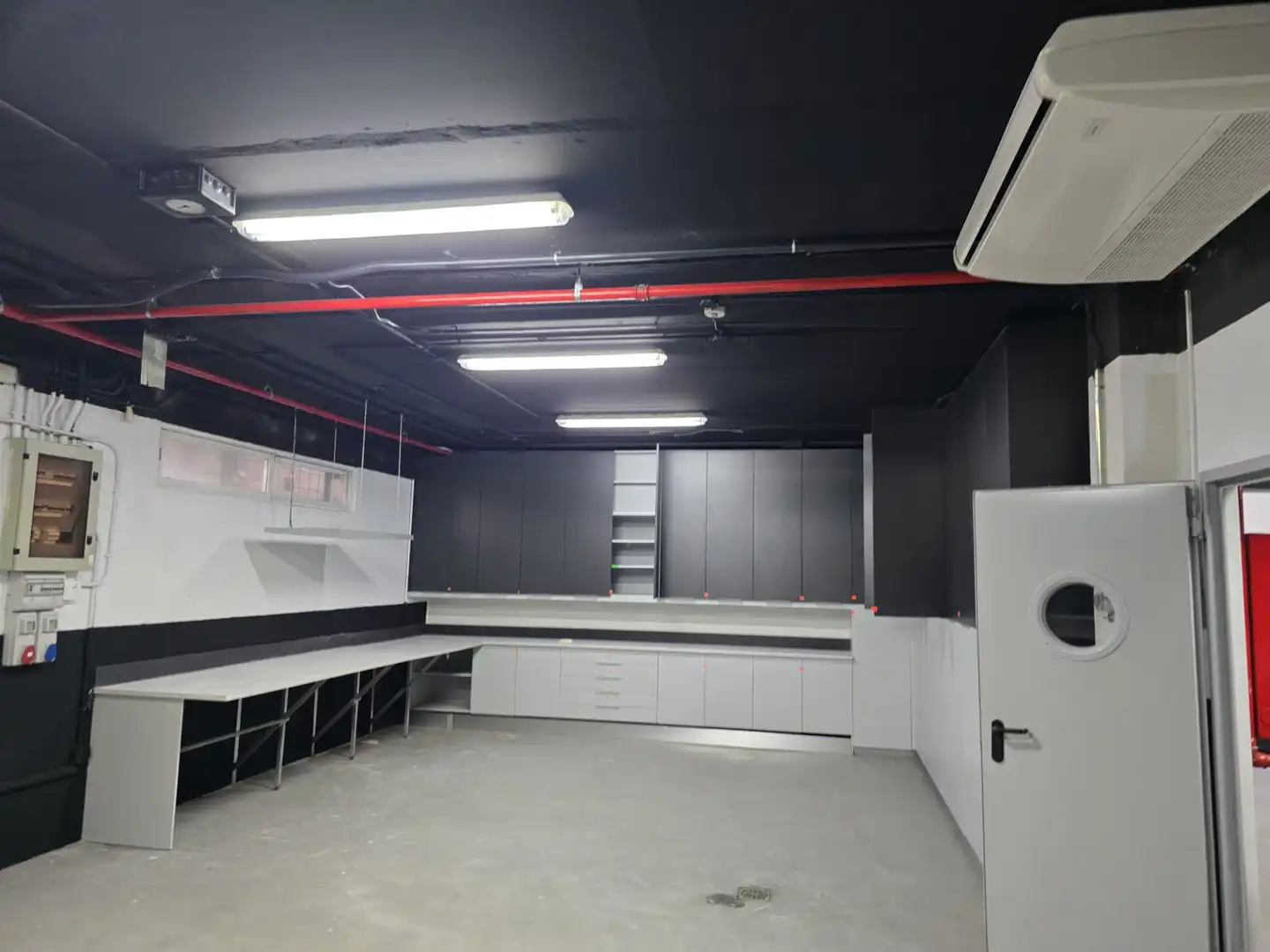 Nave industrial de alquiler en Boadilla del Monte