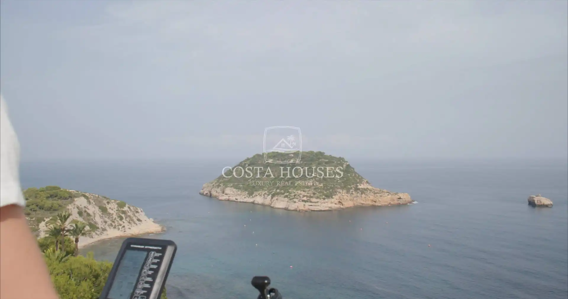 Houses for sale in Jávea / Xàbia  with Air Conditioner, Private garden and Terrace