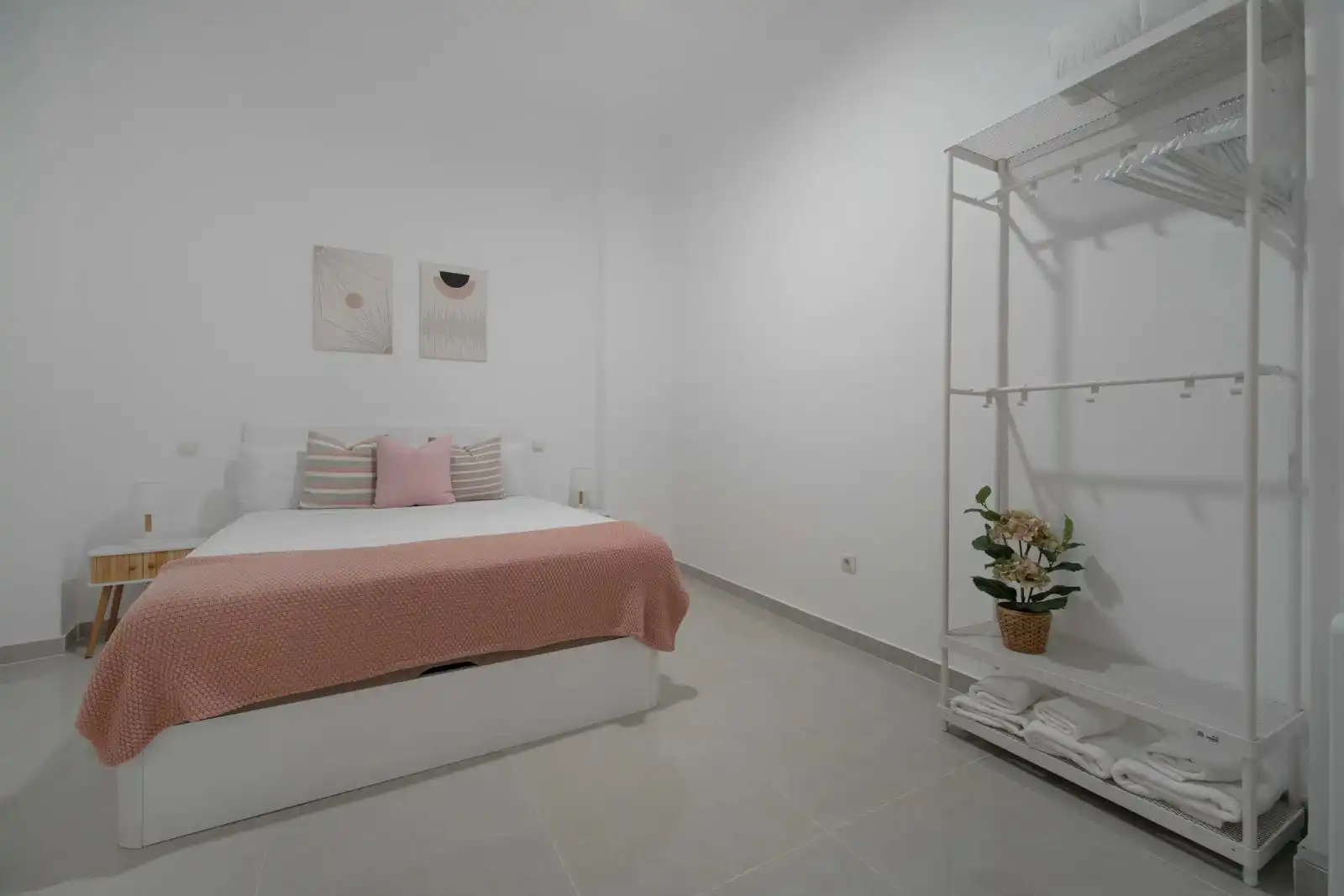 Bedroom of Flat for rent in Puente de Vallecas