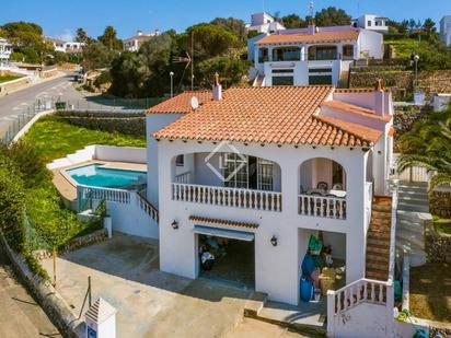 Vista exterior de Casa o xalet en venda en Maó amb Jardí privat, Terrassa i Traster