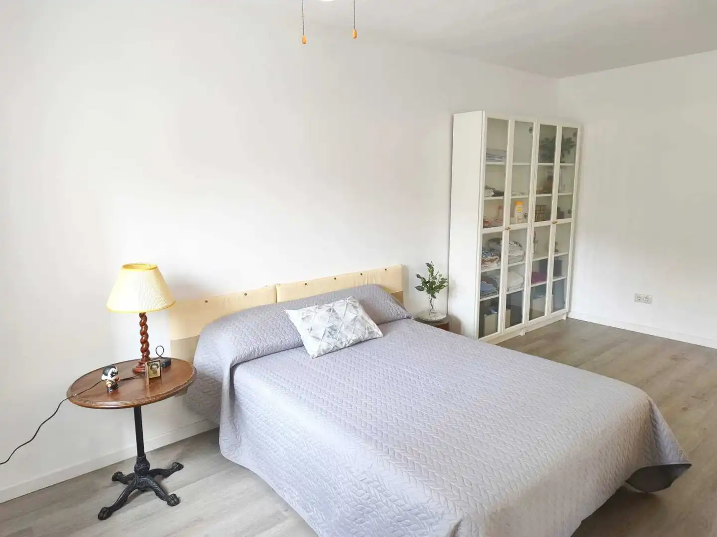Bedroom of Detached homes for sale in Tavernes de la Valldigna  with Air Conditioner, Terrace and Swimming Pool