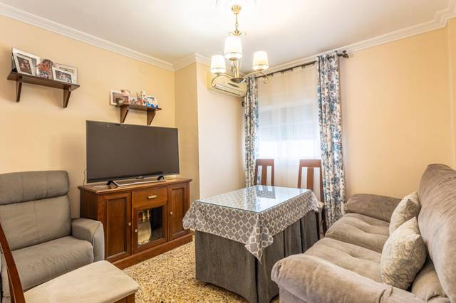 Piso en Alquiler en Calle PALOMAS en Bellavista