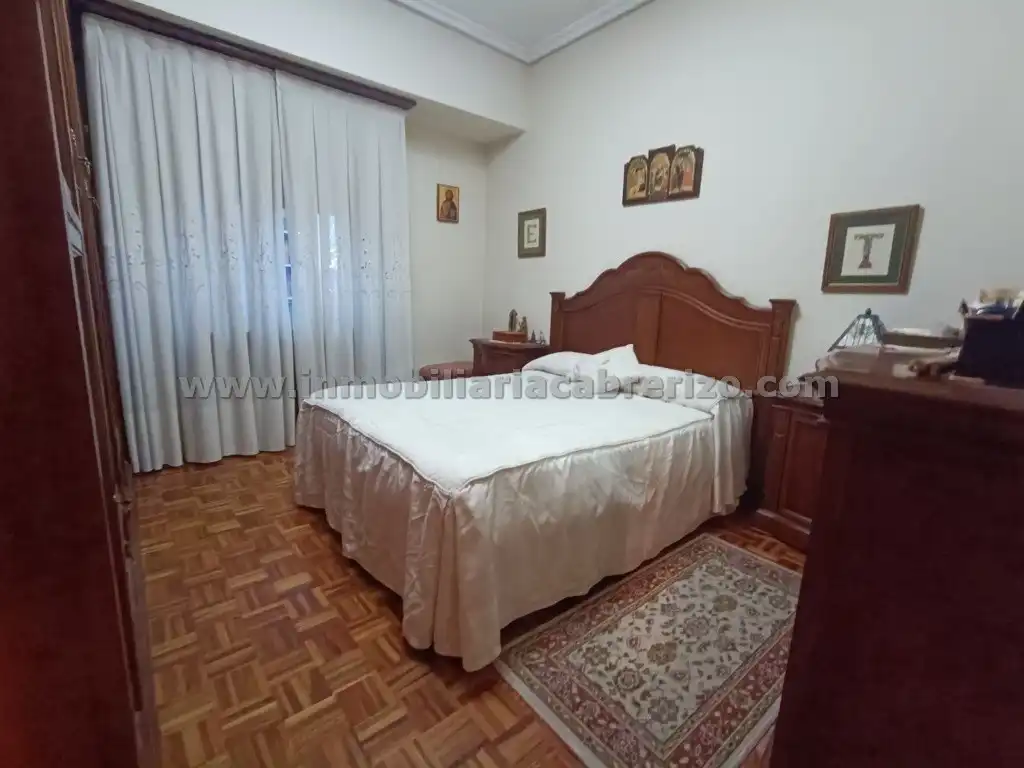 Habitación de Piso en venta en  Logroño con Aire acondicionado, Calefacción y Parquet