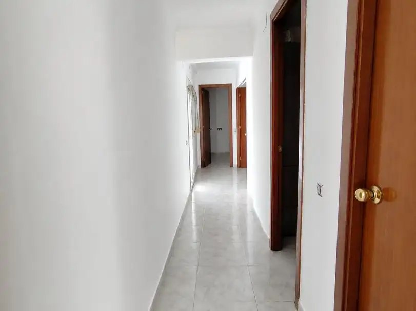 Flat with lift for sale in Carrer Vint-I-Tres Baix 1, imagen 12