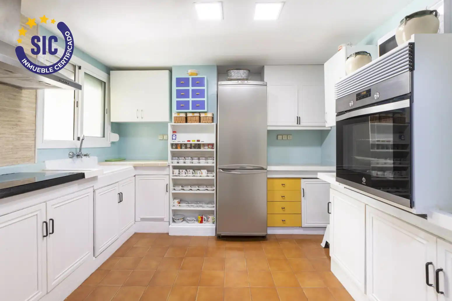 Cocina de Piso en venta en Sueca con Jardín privado, Terraza y Balcón