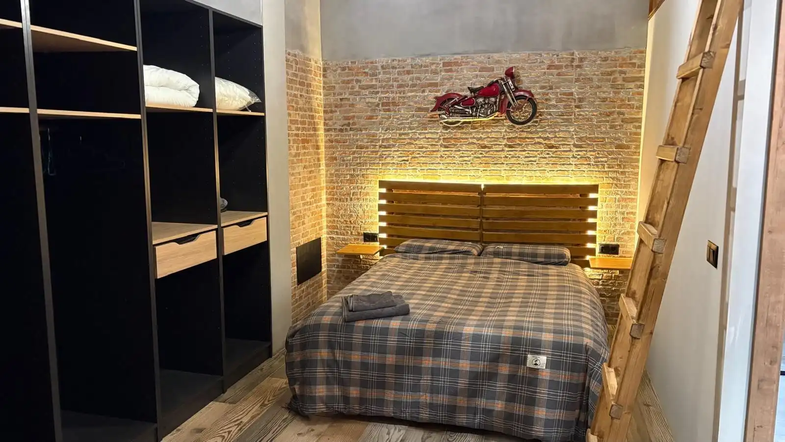 Habitación de Apartamento de alquiler en Arona con Amueblado y Se aceptan mascotas