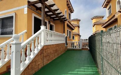 Terrasse von Einfamilien-Reihenhaus zum verkauf in Rojales mit Klimaanlage und Terrasse