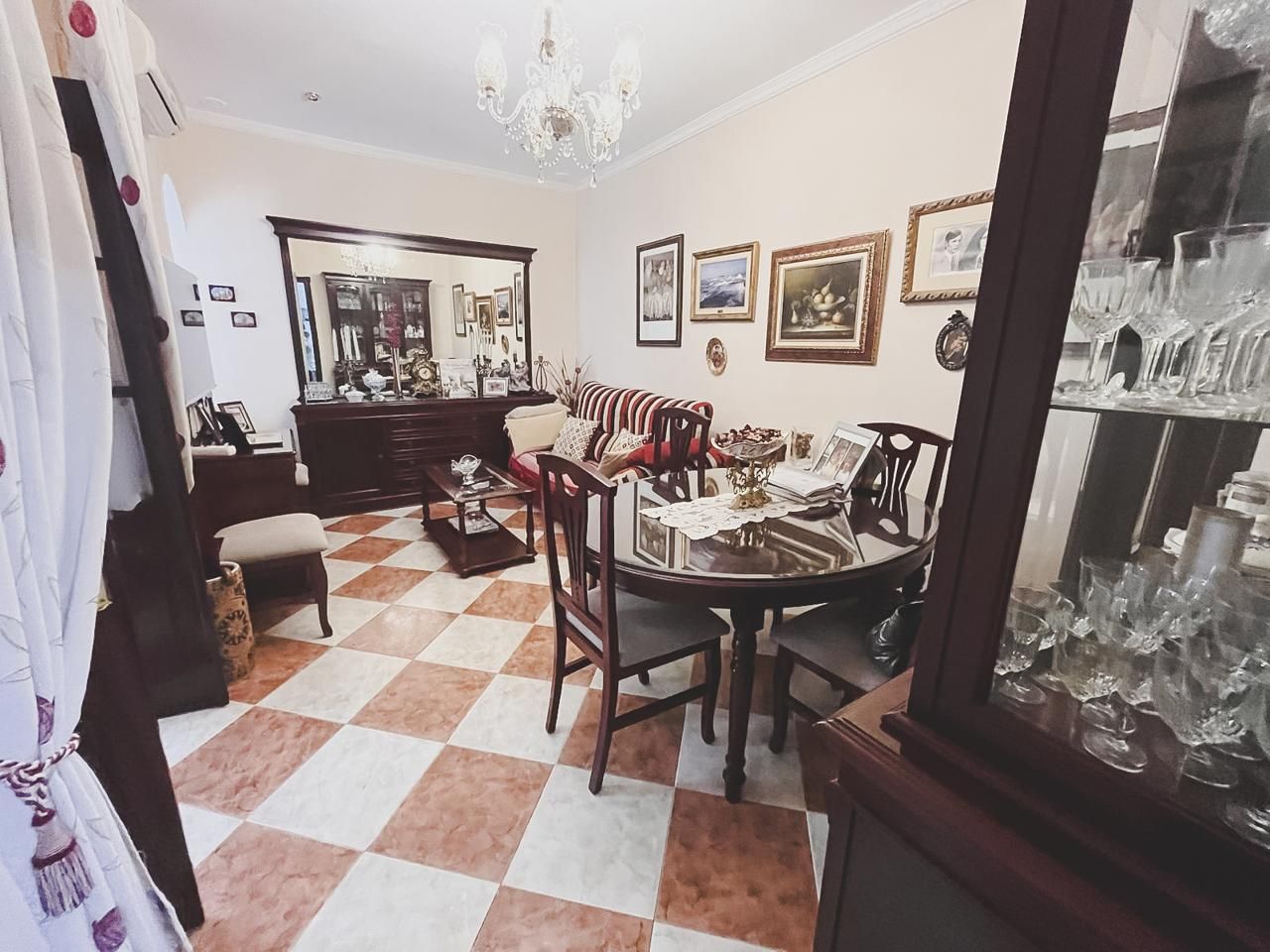 Menjador de Pis en venda en  Cádiz Capital