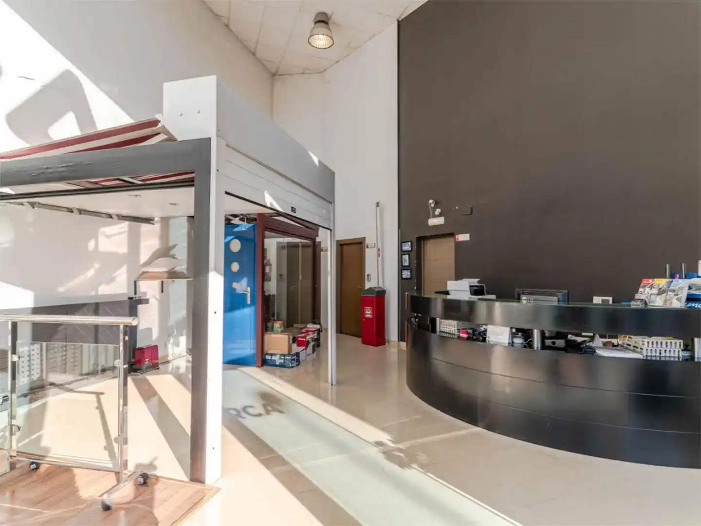 Fabrikhallen zur Miete in Villa de Otura