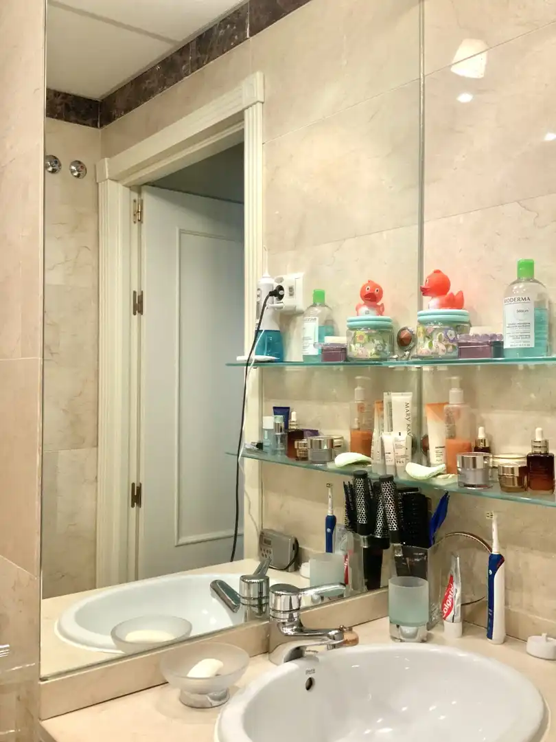 Baño de Piso de alquiler en Madrid con Aire acondicionado, Calefacción y Terraza