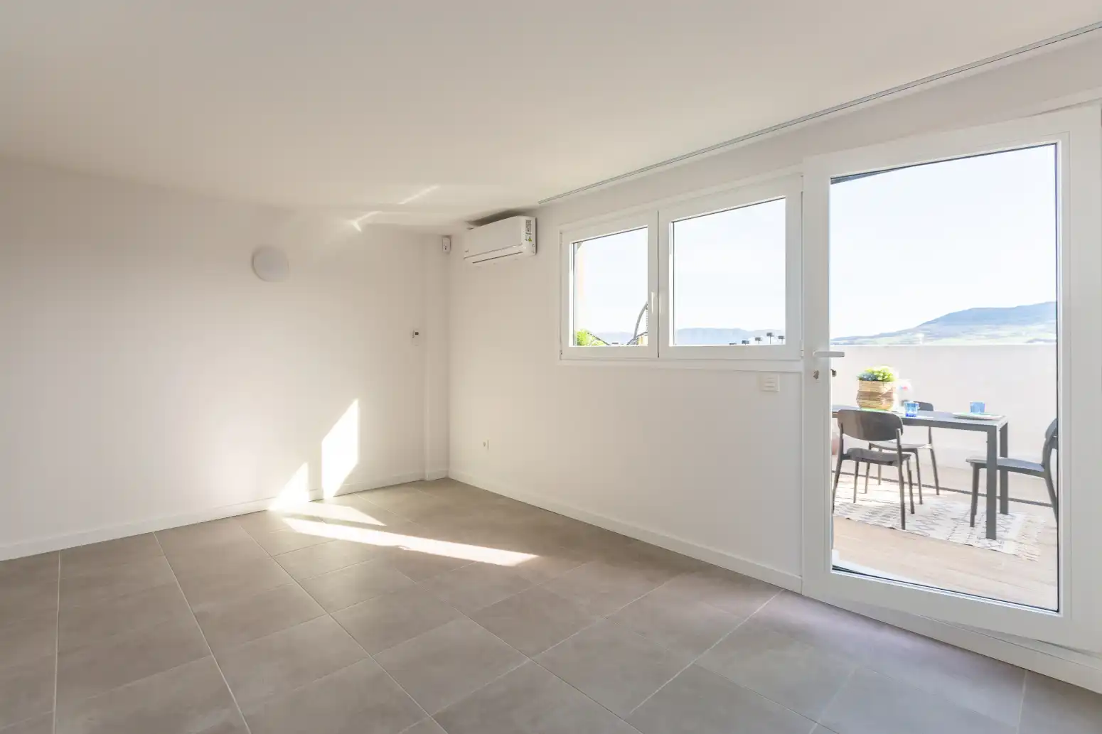 Bedroom of Attic for sale in Zizur Mayor / Zizur Nagusia  with Air Conditioner, Heating and Private garden