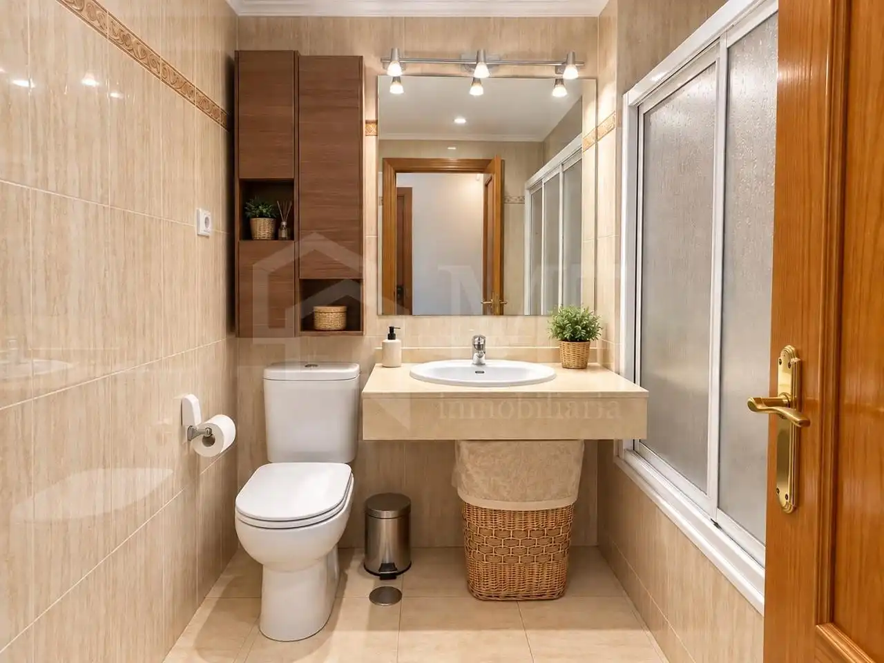Baño de Piso en venta en Carretera de Cádiz