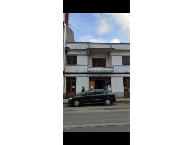 Casa-chalet en Venta en N/A en Antas de Ulla