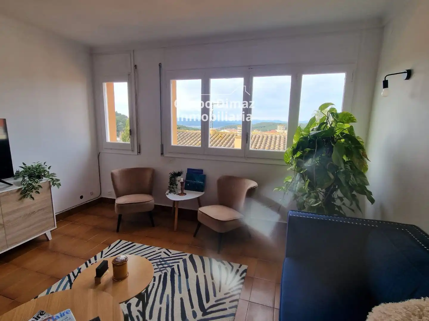 Living room of Flat for sale in Begur  with Terrace and Storage room