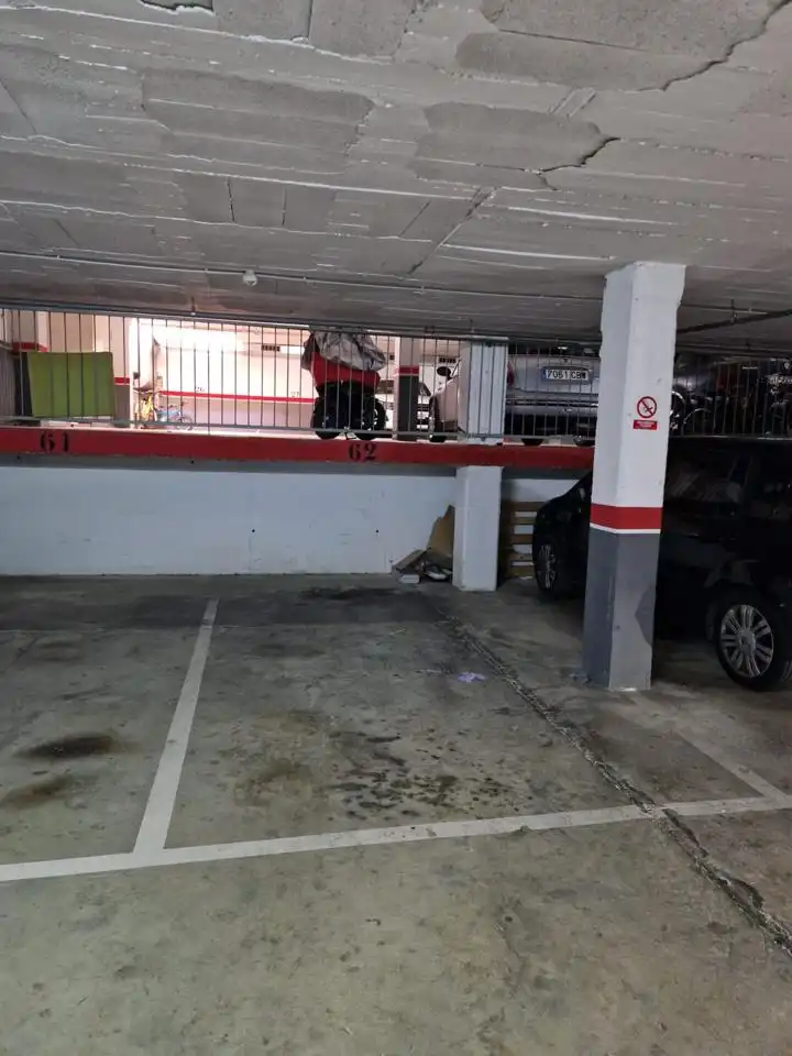 Aparcamiento en venta en Carrer Joan Maragall, imagen 6