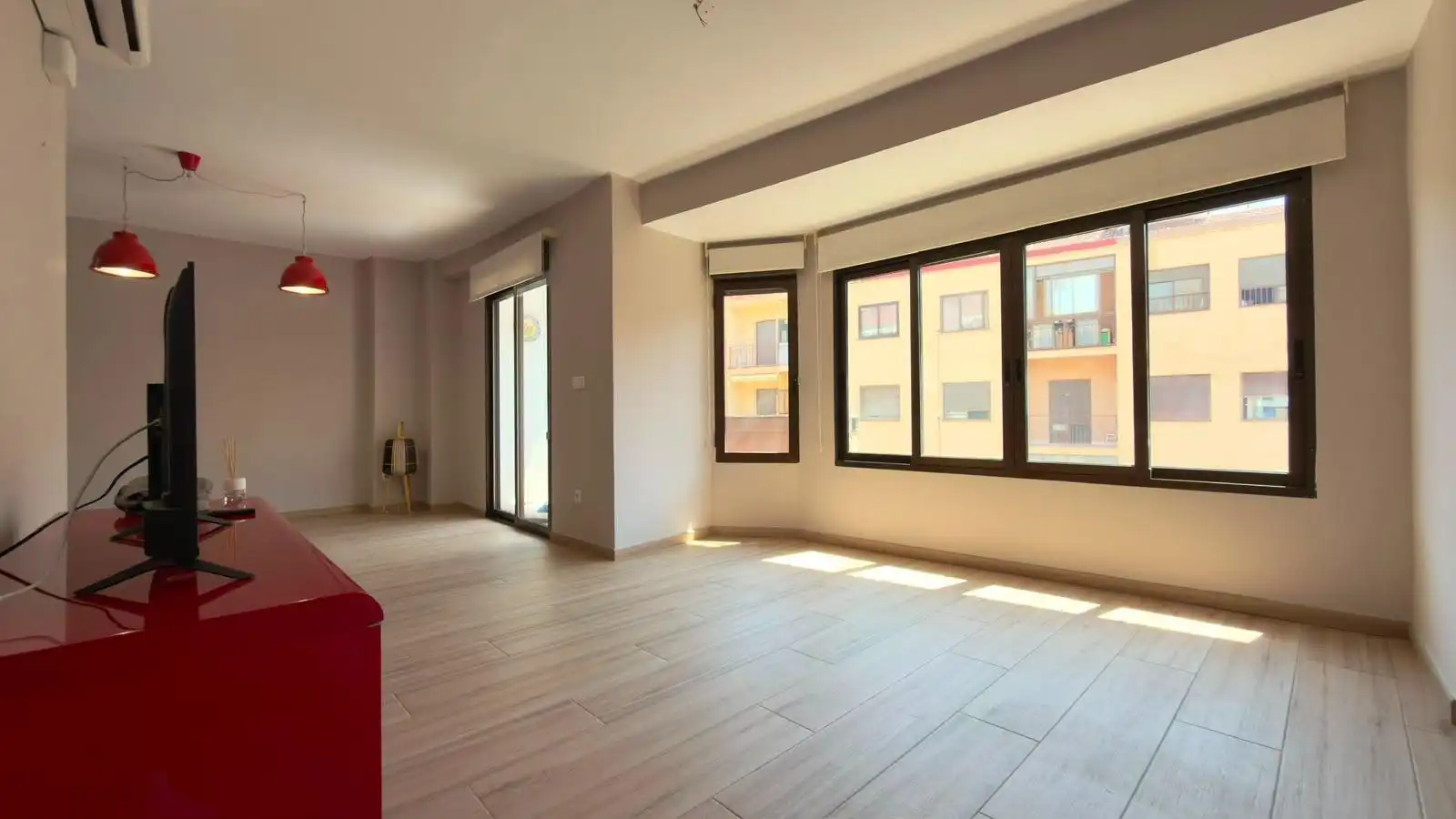 Wohnzimmer von Wohnung zum Verkauf in Villajoyosa / La Vila Joiosa mit Klimaanlage, Heizung und Terrasse