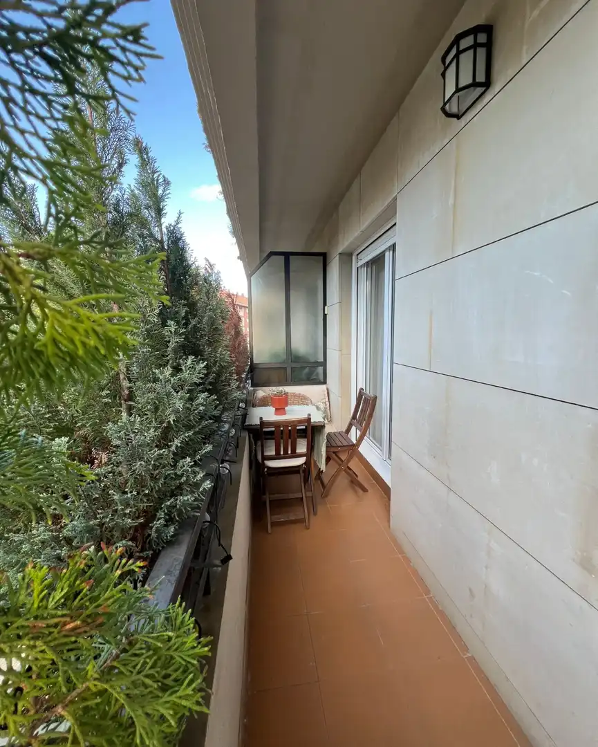 Terraza de Piso en venta en  Logroño con Aire acondicionado, Calefacción y Jardín privado