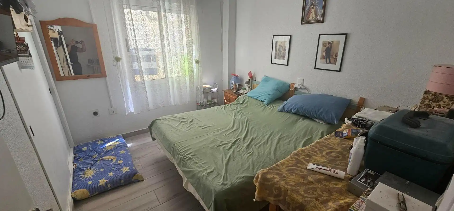 Dormitori de Apartament en venda en Guardamar del Segura amb Aire condicionat i Moblat