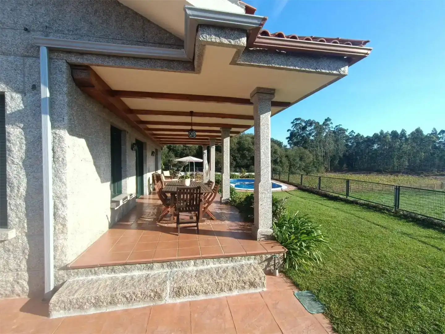 Terrassa de Casa o xalet en venda en Tomiño amb Piscina i Balcó