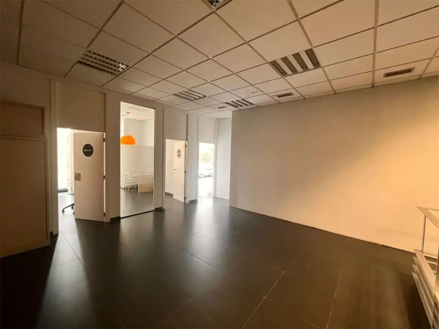Oficina de lloguer en Paterna