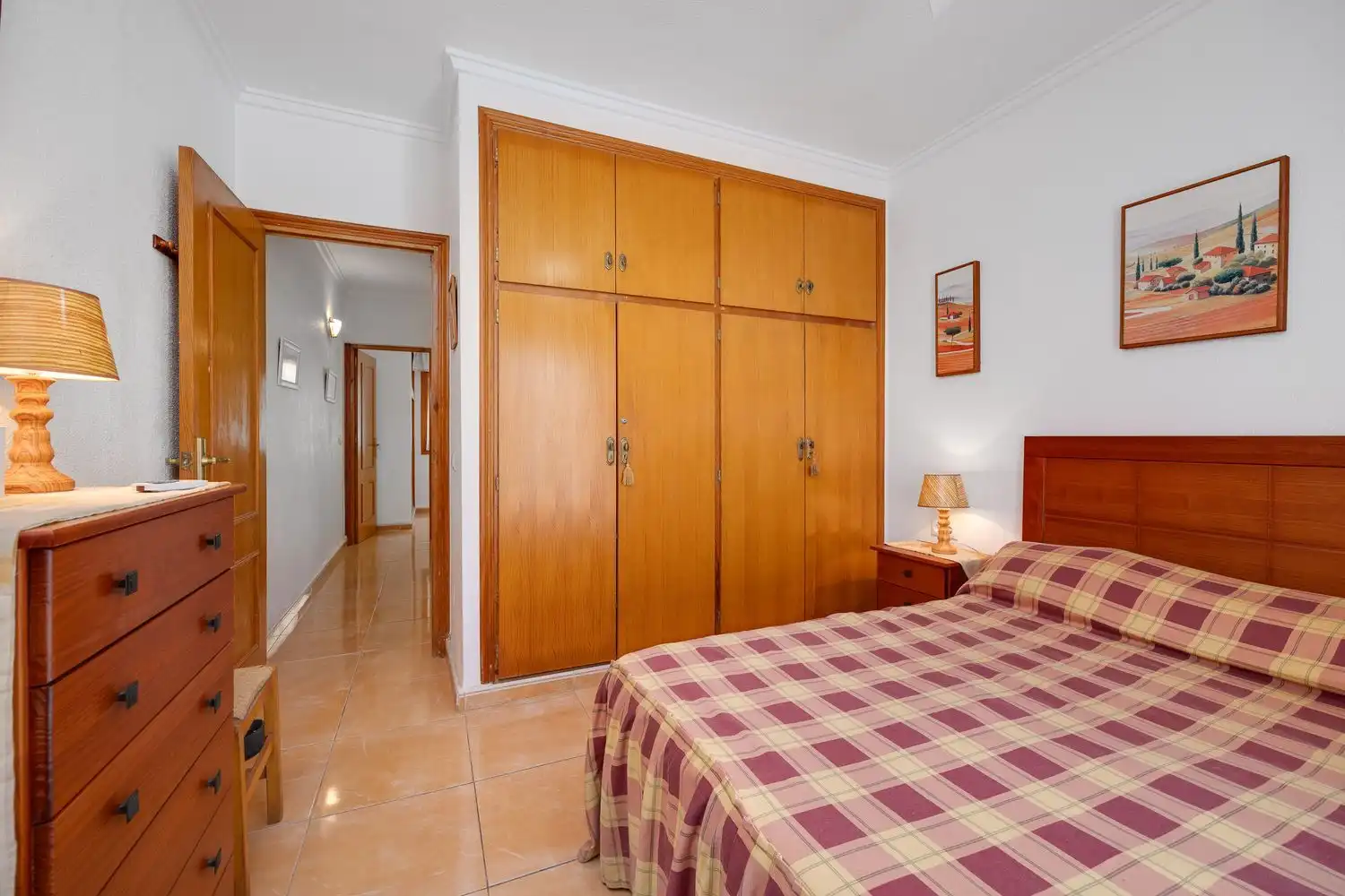Schlafzimmer von Einfamilien-Reihenhaus zum Verkauf in Torrevieja mit Terrasse, Balkon und Gemeinschaftspool