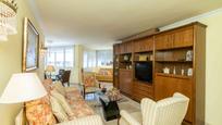 Living room of Apartment for sale in Marbella  with Air Conditioner, Swimming Pool and Furnished