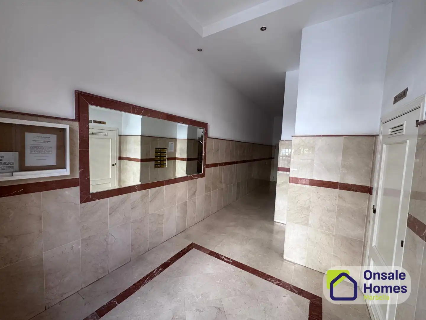 Piso en venta en Estepona con Aire acondicionado y Terraza