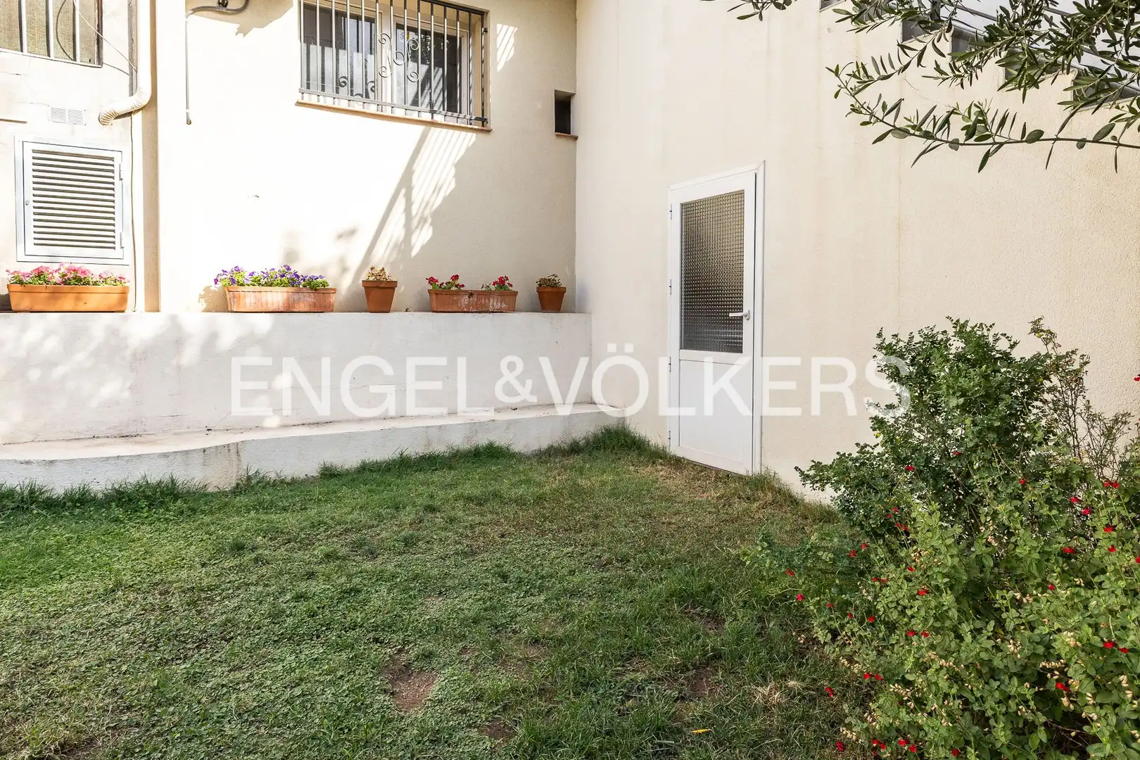 Exterior view of Detached homes for sale in Ripollet  with Air Conditioner, Heating and Private garden